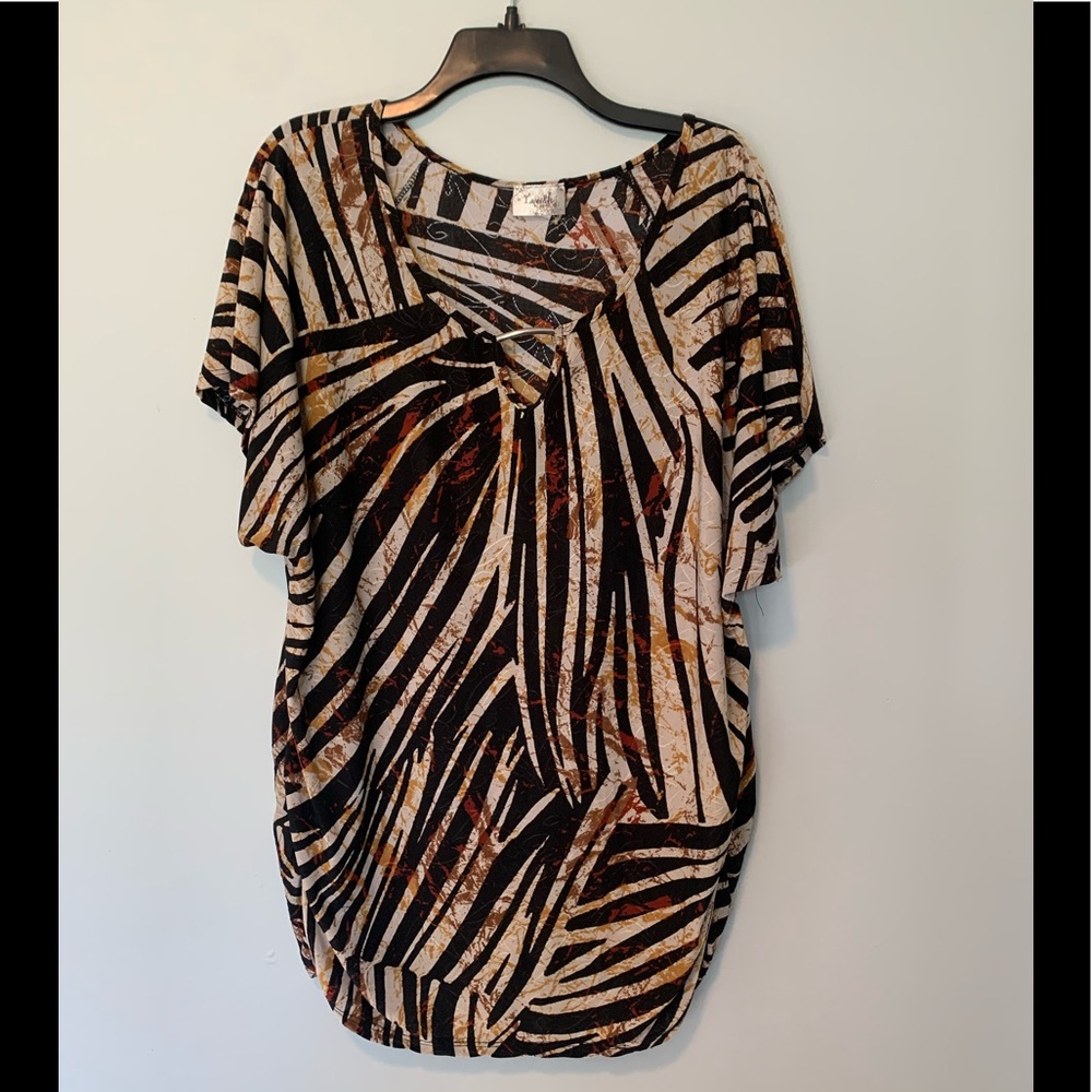 Lavish Plus Ladies Soft and Silky Tunic Top Sz 1 Sun